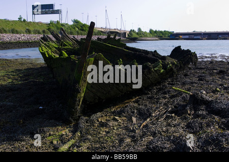 Marciume dello scafo in legno Foto Stock