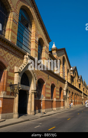 Nagy vasarcsarnok sala mercato esterno nel centro di Budapest Ungheria Foto Stock