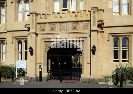 Ingresso principale al Queen s College Regno Facoltà di Teologia dell'Università di Melbourne Australia Foto Stock