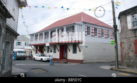 Il centro di Charlestown capitale Nevis isola dei Caraibi Foto Stock