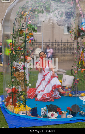 Grande a Falkirk teatro e musica evento Callendar Park Falkirk regione centrale della Scozia Maggio 2009 Foto Stock