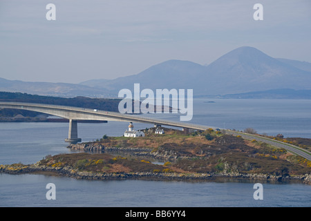 Skye Bridge da Kyle of Lochalsh Highland Regione Scozia Aprile 2009 Foto Stock