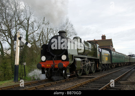 Classe U locomotiva di Sheffield Park sulla ferrovia Bluebell, Ferrovia Meridionale Foto Stock