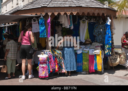 Craft Market Negozio di souvenir philipsburg St Martin Maarten Foto Stock