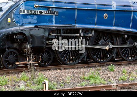 Sir Nigel Gresley LNER classe A4 60007 Pacifico locomotore in mostra a Dundee stazione ferroviaria REGNO UNITO Foto Stock