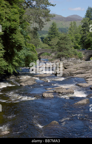 Falls of Dochart Killin Stirlingshire Scozia Giugno 2008 Foto Stock