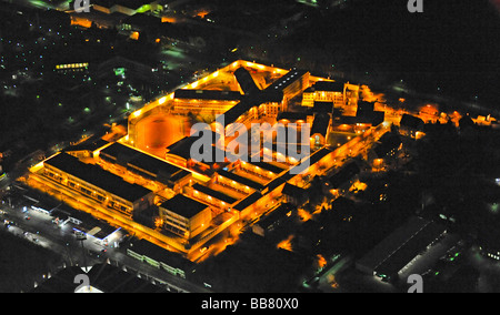 Foto aerea, night shot, JVA, Penitenzieria, Bochum, la zona della Ruhr, Renania settentrionale-Vestfalia, Germania, Europa Foto Stock