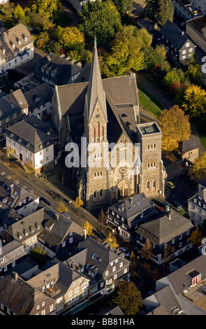 Foto aerea, la piazza del mercato e San Martinus Chiesa, Olpe, Sauerland, Renania settentrionale-Vestfalia, Germania, Europa Foto Stock