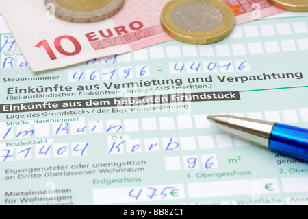 Dichiarazione fiscale, redditi da locazione e leasing, V Foto Stock