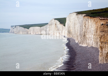 Bianco gesso scogliere sette sorelle da Birling Gap East Sussex England Foto Stock