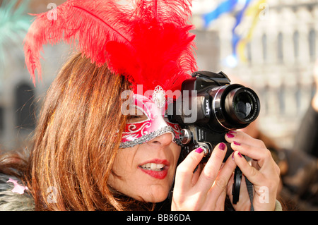 Fotografo femmina, Carnevale 2009, il carnevale di Venezia, Veneto, Italia, Europa Foto Stock