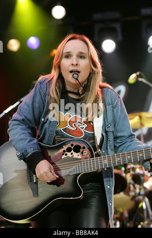 Melissa Etheridge, US cantante e musicista rock, dal vivo presso il 'Live al tramonto' nella corte del Museo nazionale svizzero in Zuric Foto Stock