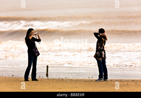 Cina, Zhoushan Prefettura, Shengsi isole, Sijiao Island, turisti cinesi. Foto Stock