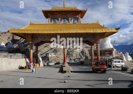 City Gate di Leh, Ladakh India del Nord, Himalaya, Asia Foto Stock