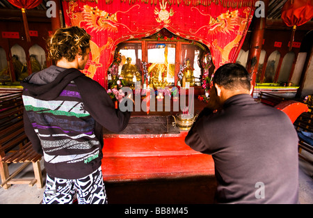 Cina, Zhoushan Prefettura, Shengsi Isole. Sijiao Island, tempio locale. Foto Stock