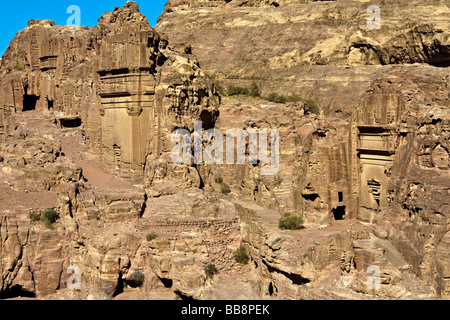 Tomba di Petra Giordania Nabataeans città capitale Al Khazneh realizzato scavando un fori nelle rocce - Impero Romano volta Foto Stock