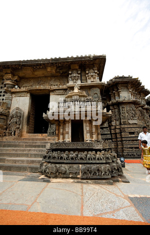 Xii secolo rock templi di Halebid, Karnataka, India Foto Stock