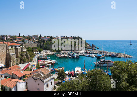 Porto di Kaleici (Città Vecchia), Antalya, costa mediterranea, Turchia Foto Stock