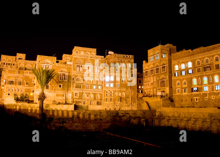 Yemen, Sanaa, antica città araba, architettura tradizionale Foto Stock