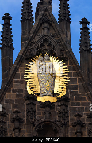 La scultura della Cattedrale di Santa Maria a Praga. Foto Stock