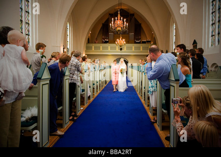 Cerimonia di matrimonio in una chiesa Foto Stock