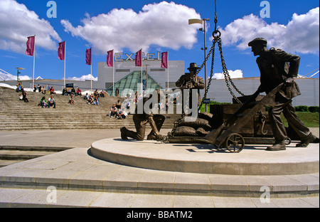 Grande centro espositivo in East London Docklands Costruito sul lato nord dell'ex Royal Victoria Docks Foto Stock