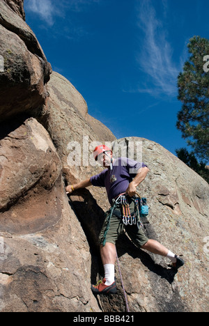 Mike Vining portando I CN Giardino di Roccia Colorado USA Foto Stock