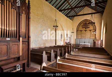 Regno Unito Inghilterra Norfolk Waxham St Johns Chiesa interno Foto Stock