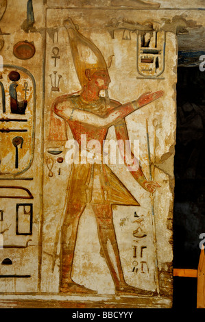 Medinet Habu tempio mortuario di Ramesse Ramses III sulla riva occidentale di Luxor in Egitto Foto Stock