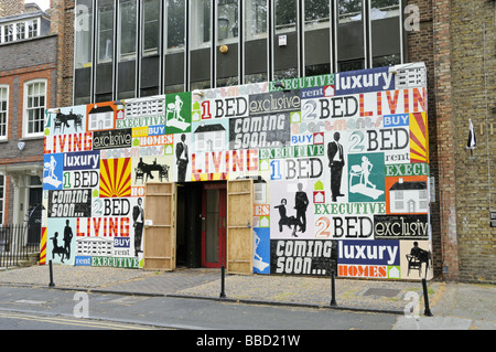 Advestisment per soggiorno di lusso Hoxton Square Londra Inghilterra REGNO UNITO Foto Stock