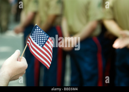 La più antica in esecuzione il Memorial Day Parade di New York in upper Manhattan quartiere di Inwood Foto Stock