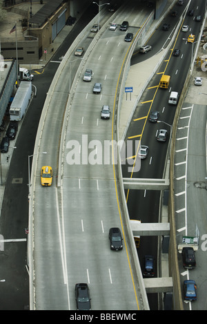 Autostrada sopraelevata, occupato per le strade delle città Foto Stock