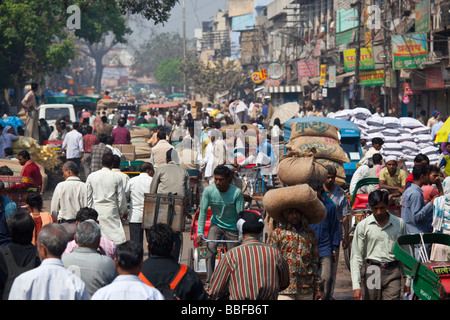 Il mercato delle spezie in Delhi India Foto Stock