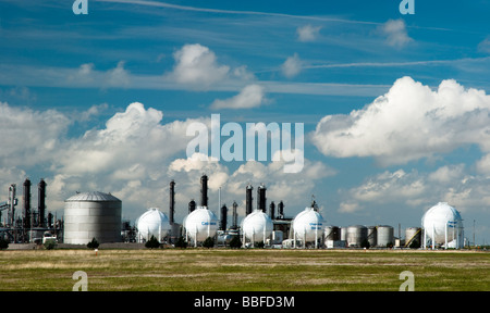 Una raffineria per la produzione di prodotti chimici Foto Stock