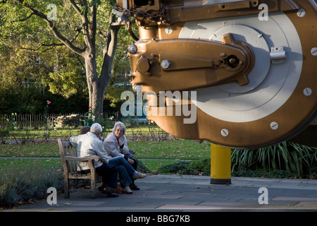 Imperial War Museum di attrezzature militari e la storia del conflitto, Southwark, Londra Sud, Regno Unito Foto Stock