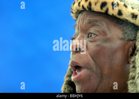 Senior Inkatha Freedom Party IFP leader e membro della Zulu Royal House Prince Gedeone Zulu passò il 16 maggio 2006 dopo un Foto Stock