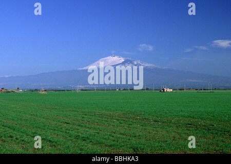 Italia, Sicilia, piana di Catania e Etna Foto Stock