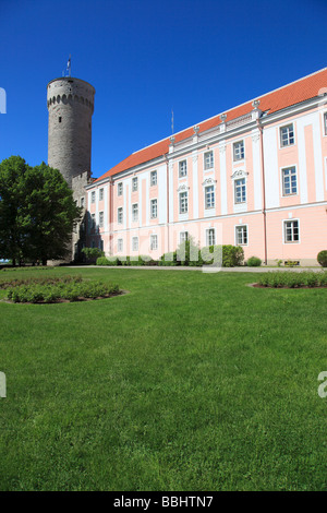 Il XVIII secolo il palazzo del Parlamento sulla collina di Toompea, Old Town,Tallinn, Repubblica di Estonia,EasteEurope. Foto di Willy Matheisl Foto Stock