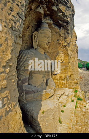 17 metro del Buddha alta in Yungang grotte buddista cave 5 Foto Stock