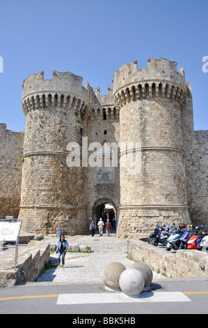 Agia Ekaterinis Gate, Città Vecchia, la città di Rodi, rodi, Dodecanneso, Grecia Foto Stock