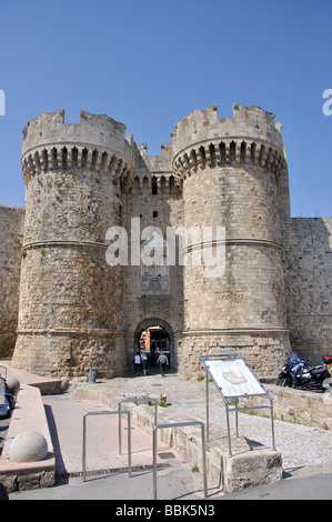 Agia Ekaterinis Gate, Città Vecchia, la città di Rodi, rodi, Dodecanneso, Grecia Foto Stock