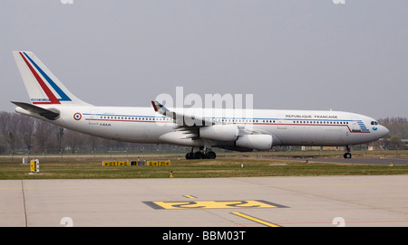 60 anni la NATO, governo, aeromobili Airbus, l'arrivo delle delegazioni presso l'aeroporto Karlsruhe / Baden-Baden, Baden Airpar Foto Stock