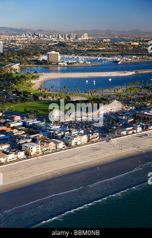 Roller Coaster a Mission Beach e Mission Bay di San Diego in California Foto Stock