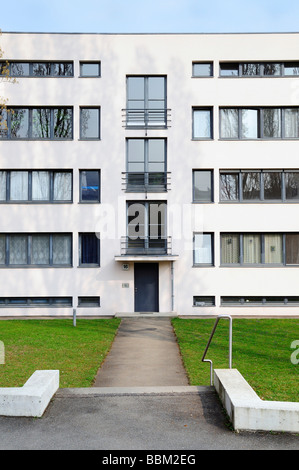 Station Wagon Weissenhofsiedlung di Stoccarda, apartment house Am Weissenhof 14-20, qui ingresso house 16, architetto Ludwig Mies van der Foto Stock