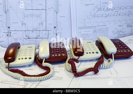 Telefoni e disegni di progetto Foto Stock