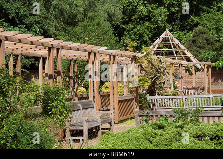 Il vecchio giardino inglese a Battersea Park Foto Stock