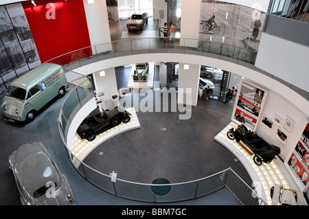 All'interno il Museo mobile, Audi mondo Audi di Ingolstadt, Baviera, Germania, Europa Foto Stock