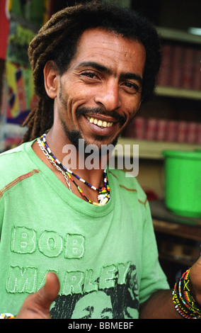 Rasta man old town mombasa kenya Foto Stock