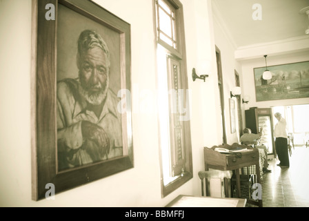 Cuba, La Habana. La Terraza de Cojimar, locale ristorante reso famoso dalla sua associazione con Ernest Hemmingway e la sua vita Foto Stock