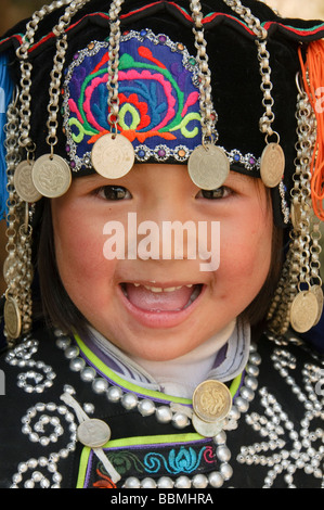 Carino Hani ragazza di minoranza in Cina Yuanyang Foto Stock